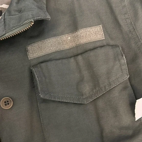 Army Style Jacket w, unique imprint on back. By L.A. + Jo Size M - Picture 3 of 7